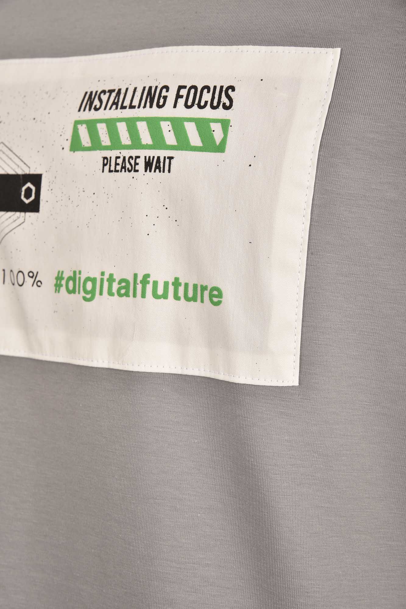 تیشرت آستین کوتاه چاپی