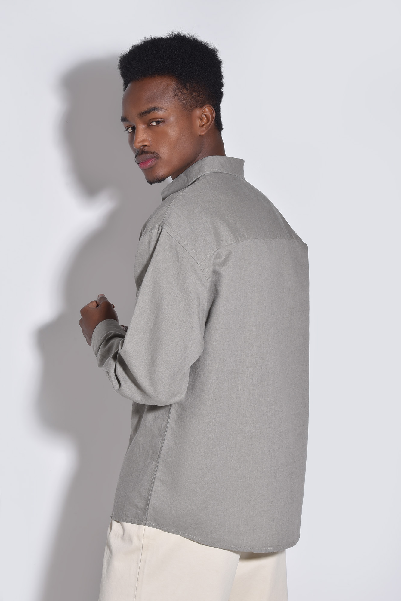 پیراهن آستین بلند یقه دار لینن