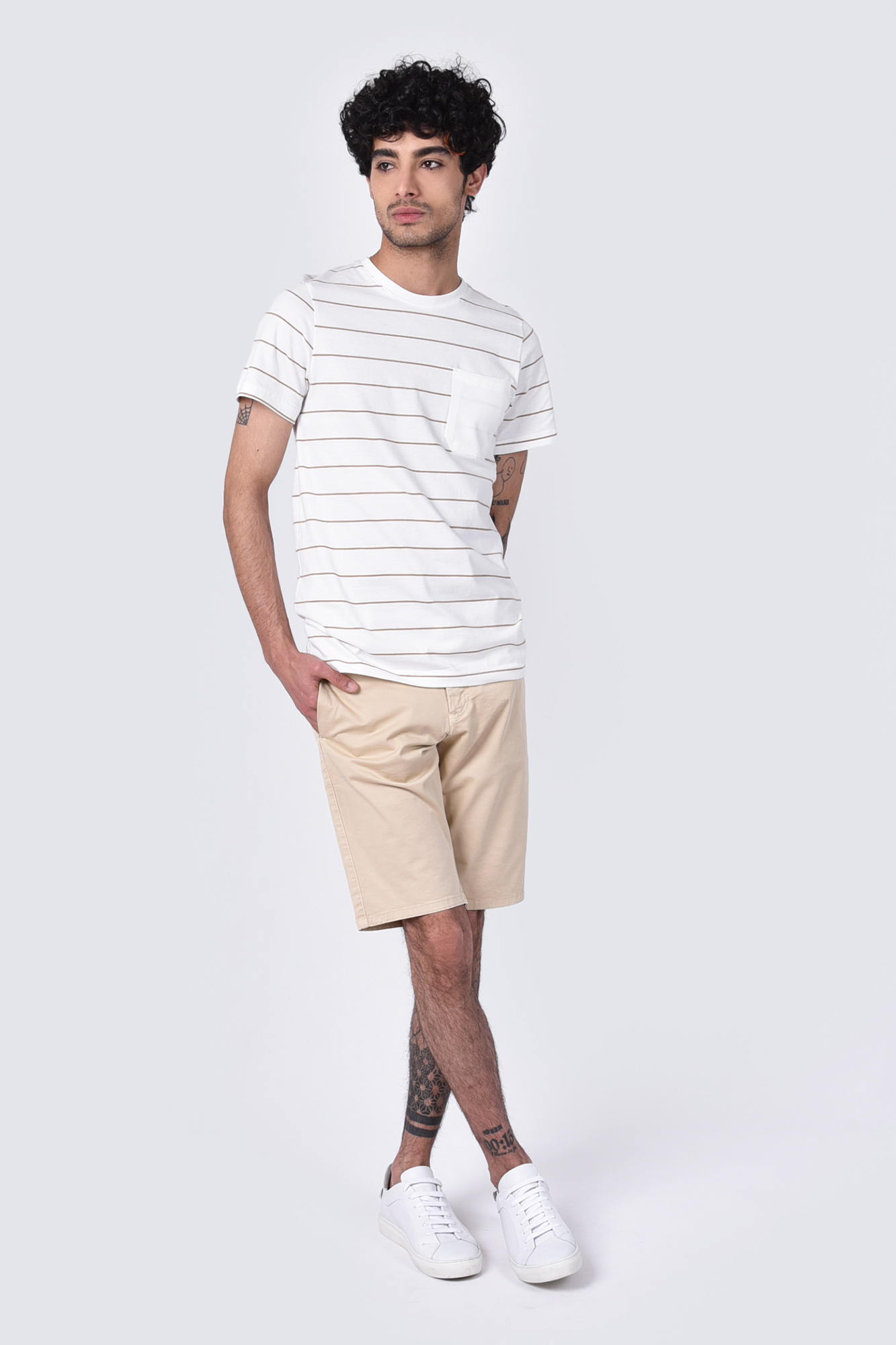 تیشرت آستین کوتاه رینگر