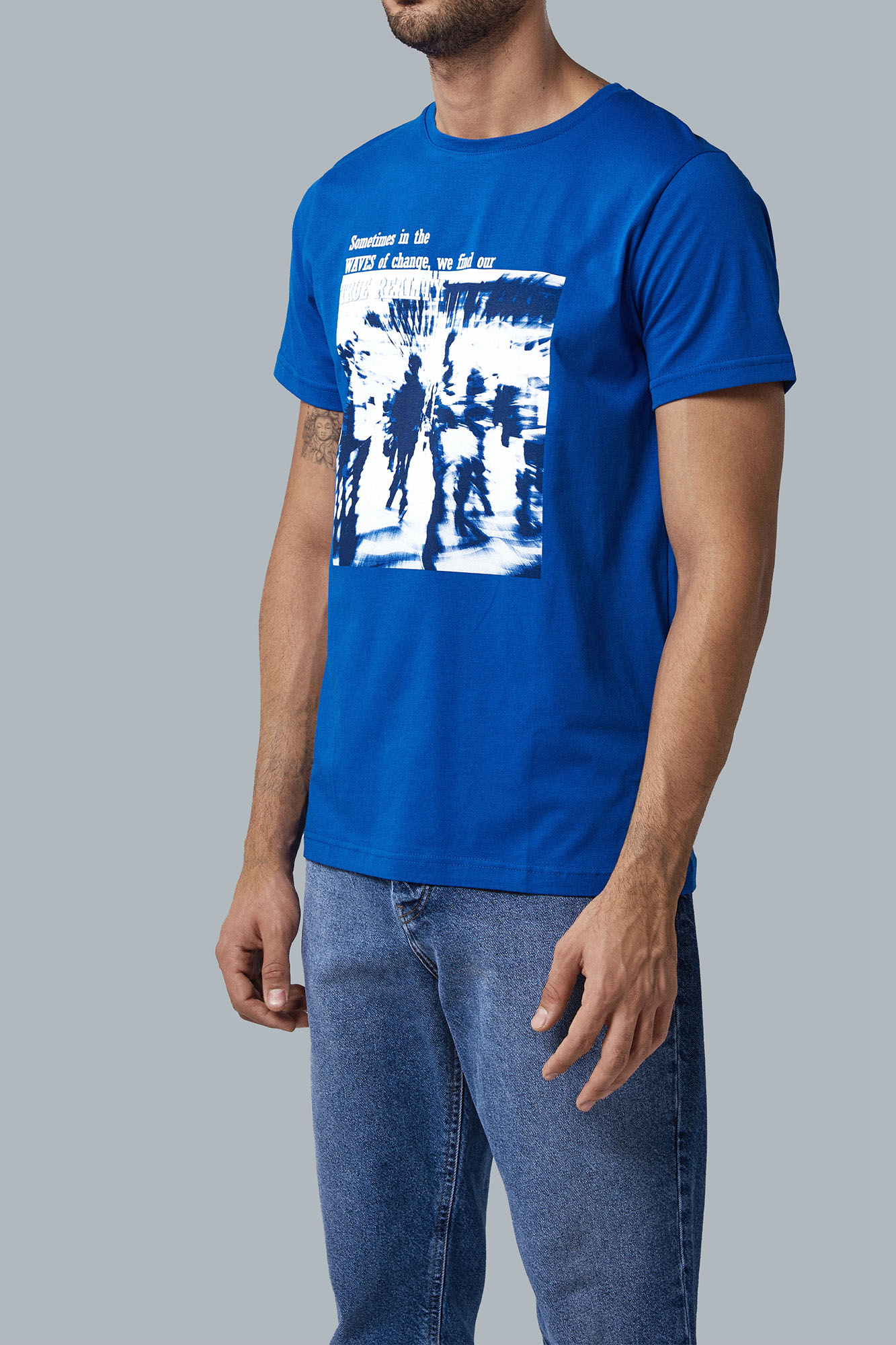 تیشرت آستین کوتاه چاپی