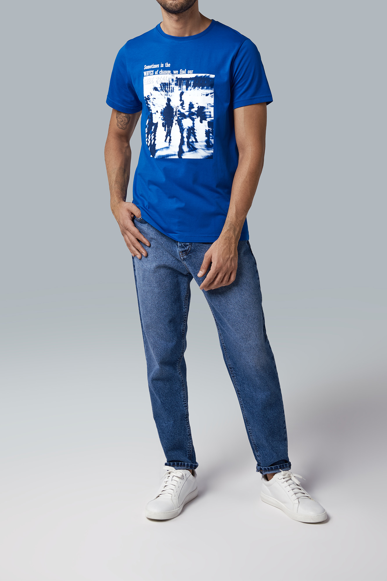 تیشرت آستین کوتاه چاپی