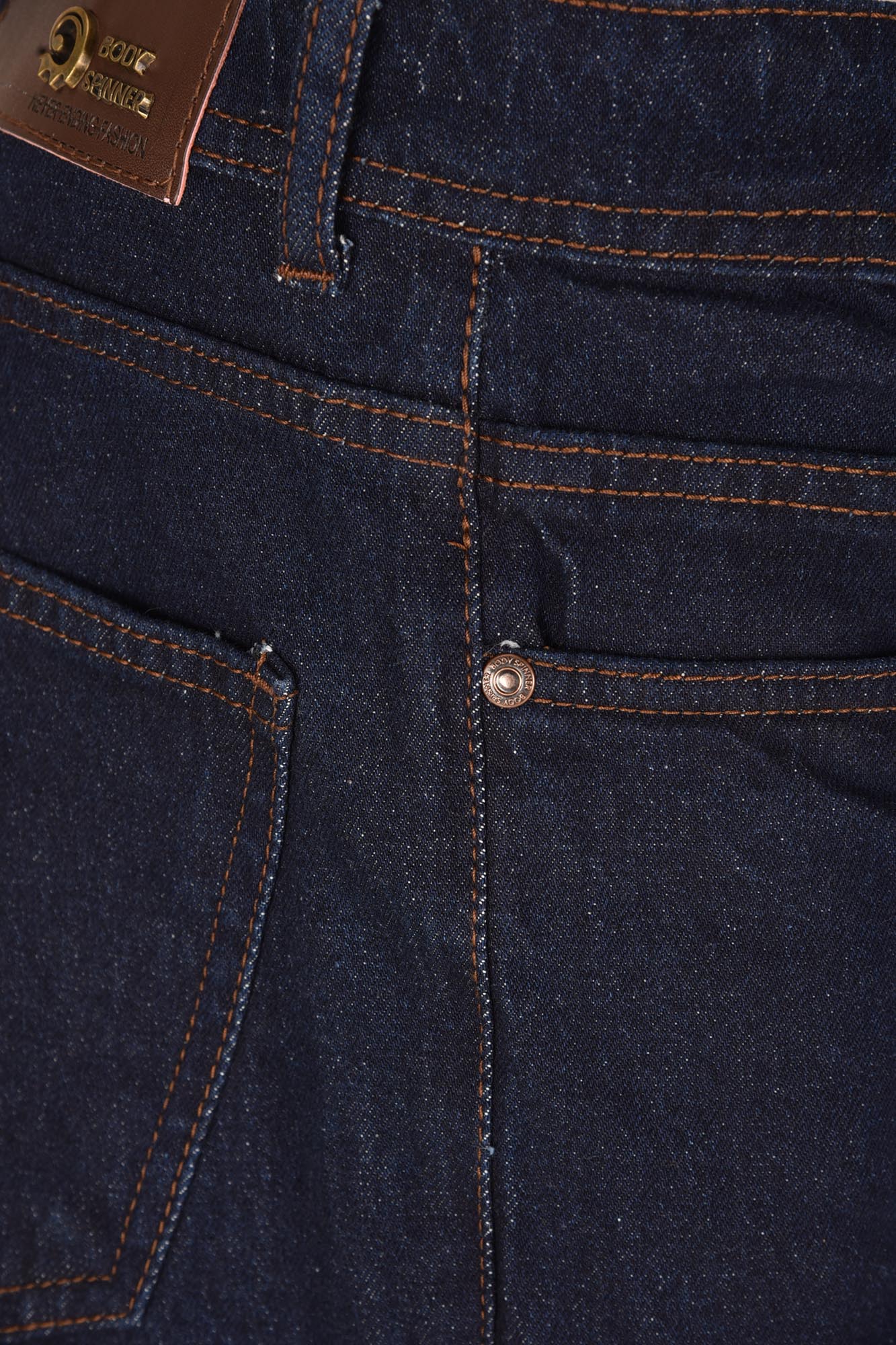 شلوار جین اسلیم