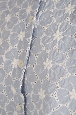 شومیز گلدوزی دار