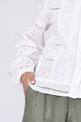 شومیز آستین بلند گلدوزی دار