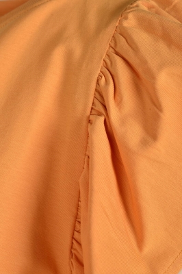 تاپ تیشرتی آستین چین دار