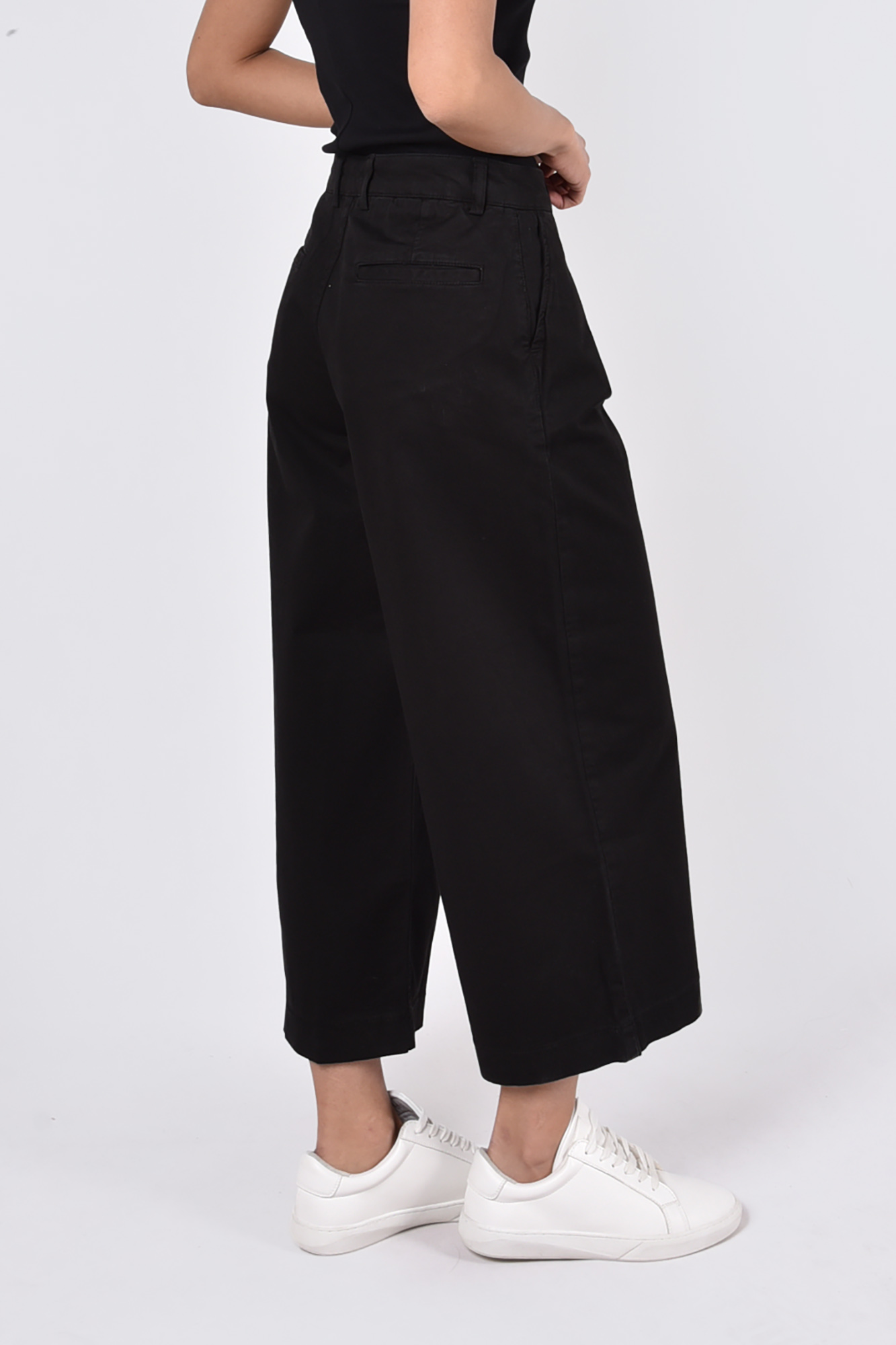 شلوار کتان کوتاه واید