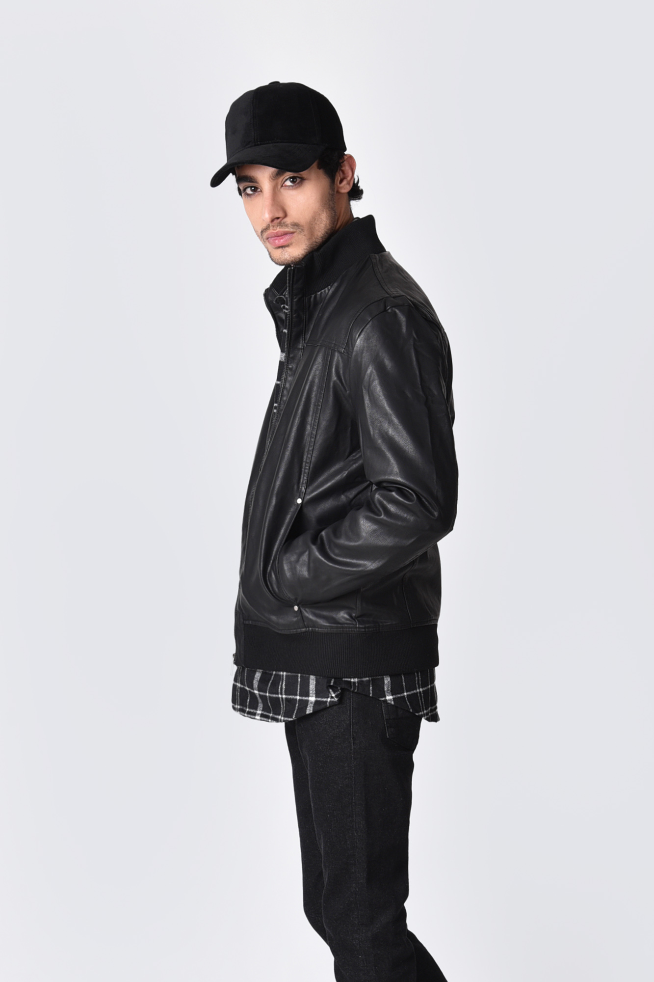 کاپشن چرم دمپا کش