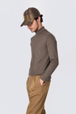 تیشرت آستین بلند یقه اسکی