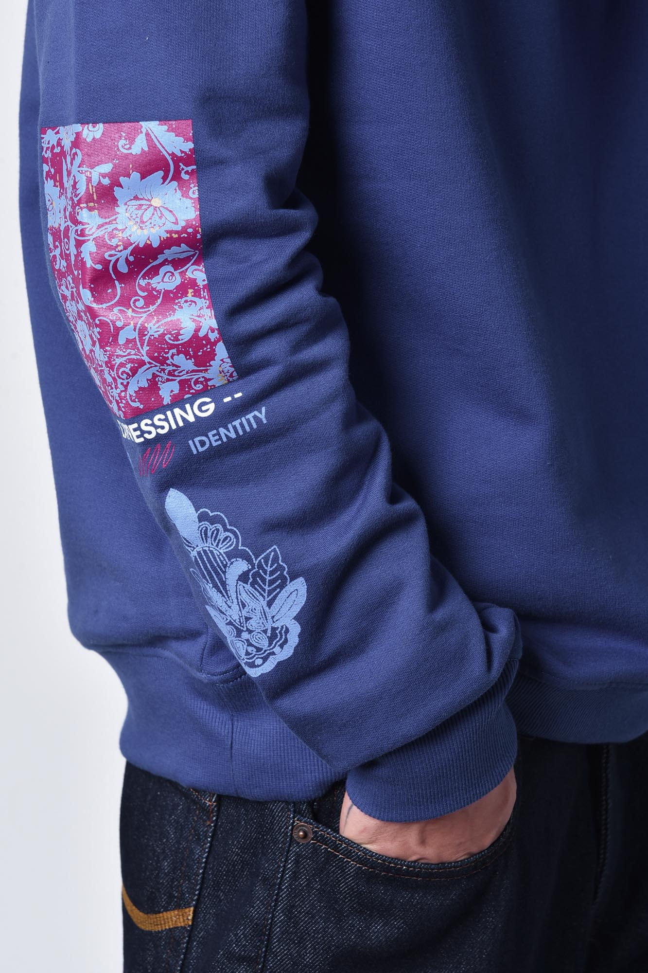 تیشرت آستین بلند چاپی