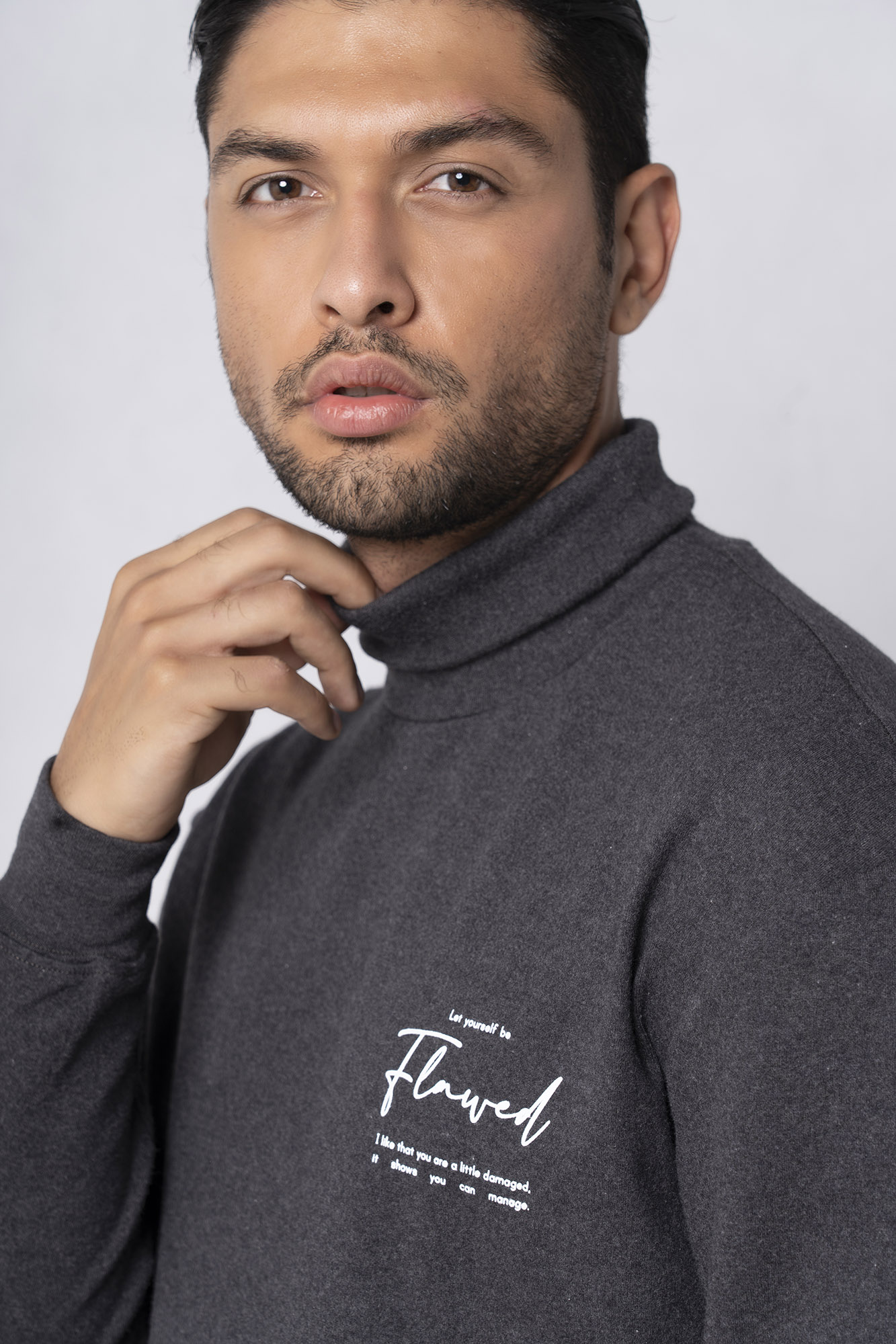 تیشرت آستین بلند یقه اسکی چاپی