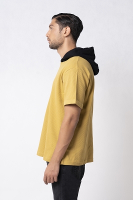 تیشرت آستین کوتاه کلاه دار