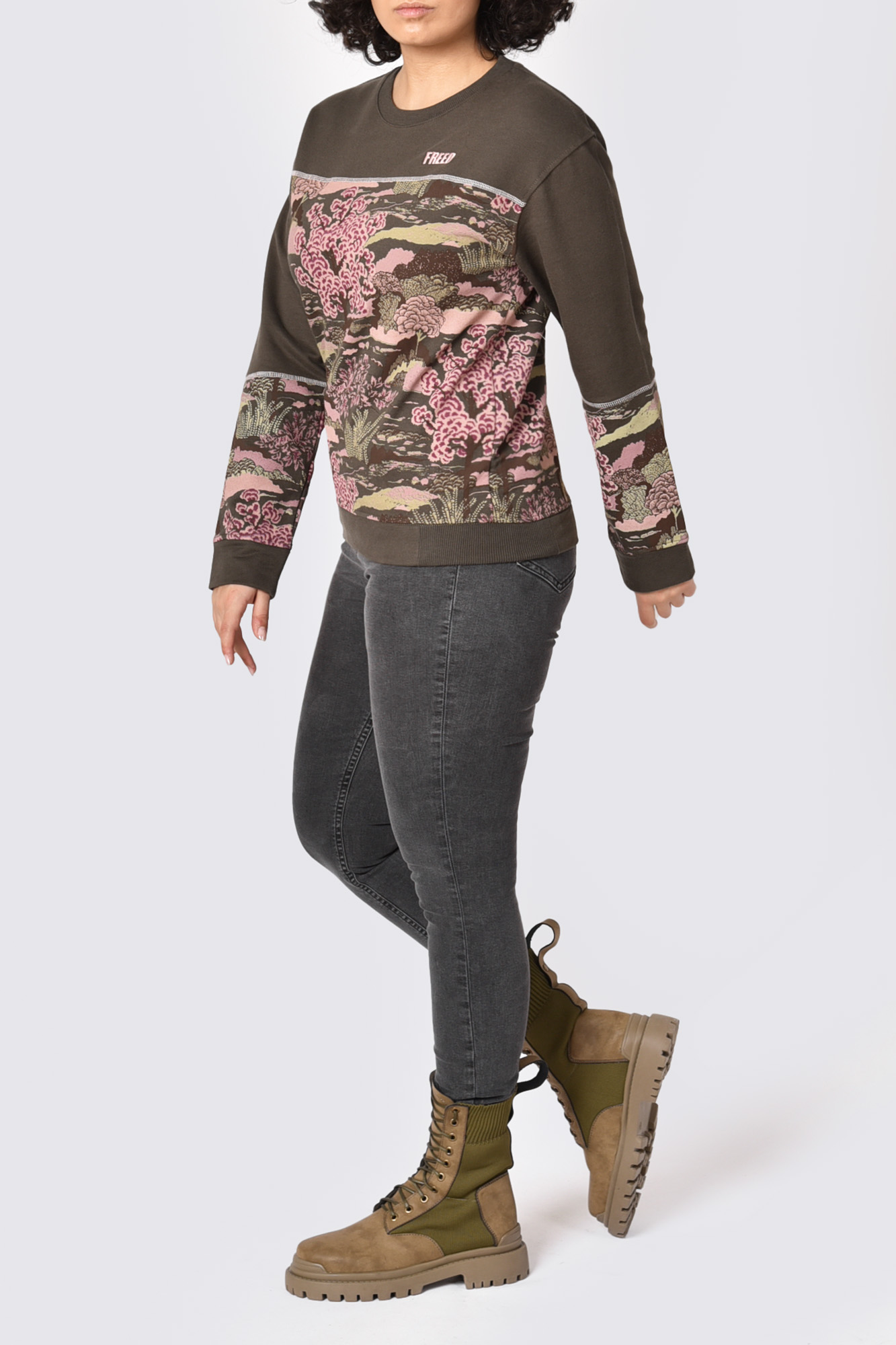 تیشرت آستین بلندفول پرینت گلدوزی دار