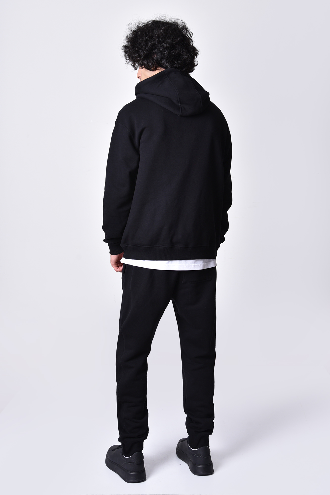 هودی چاپ و گلدوزی دار