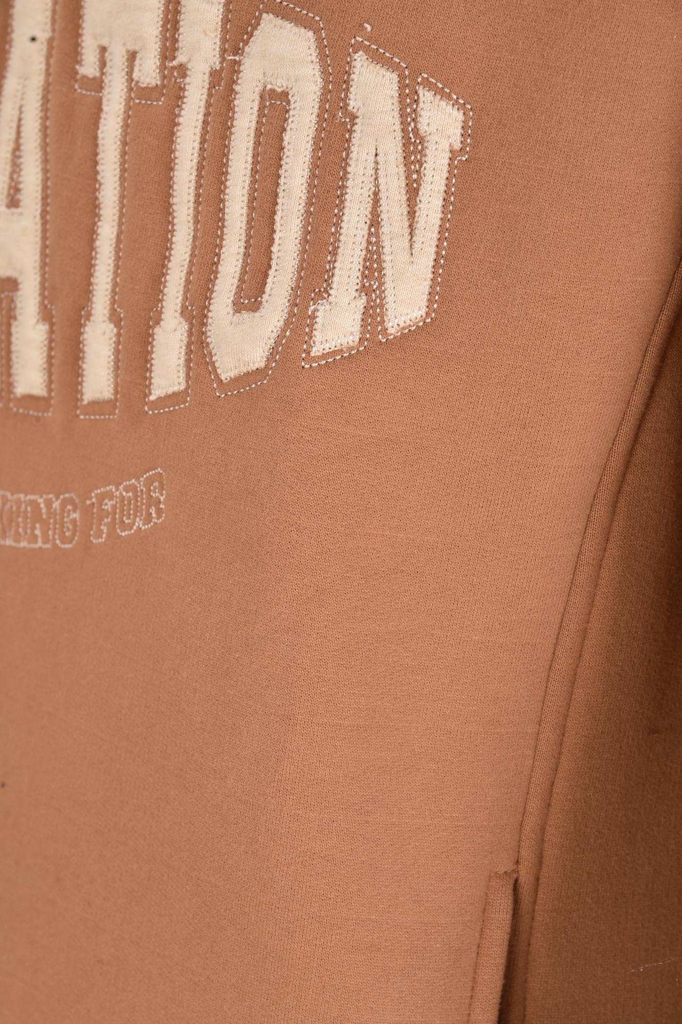 تیشرت آستین بلند گلدوزی دار