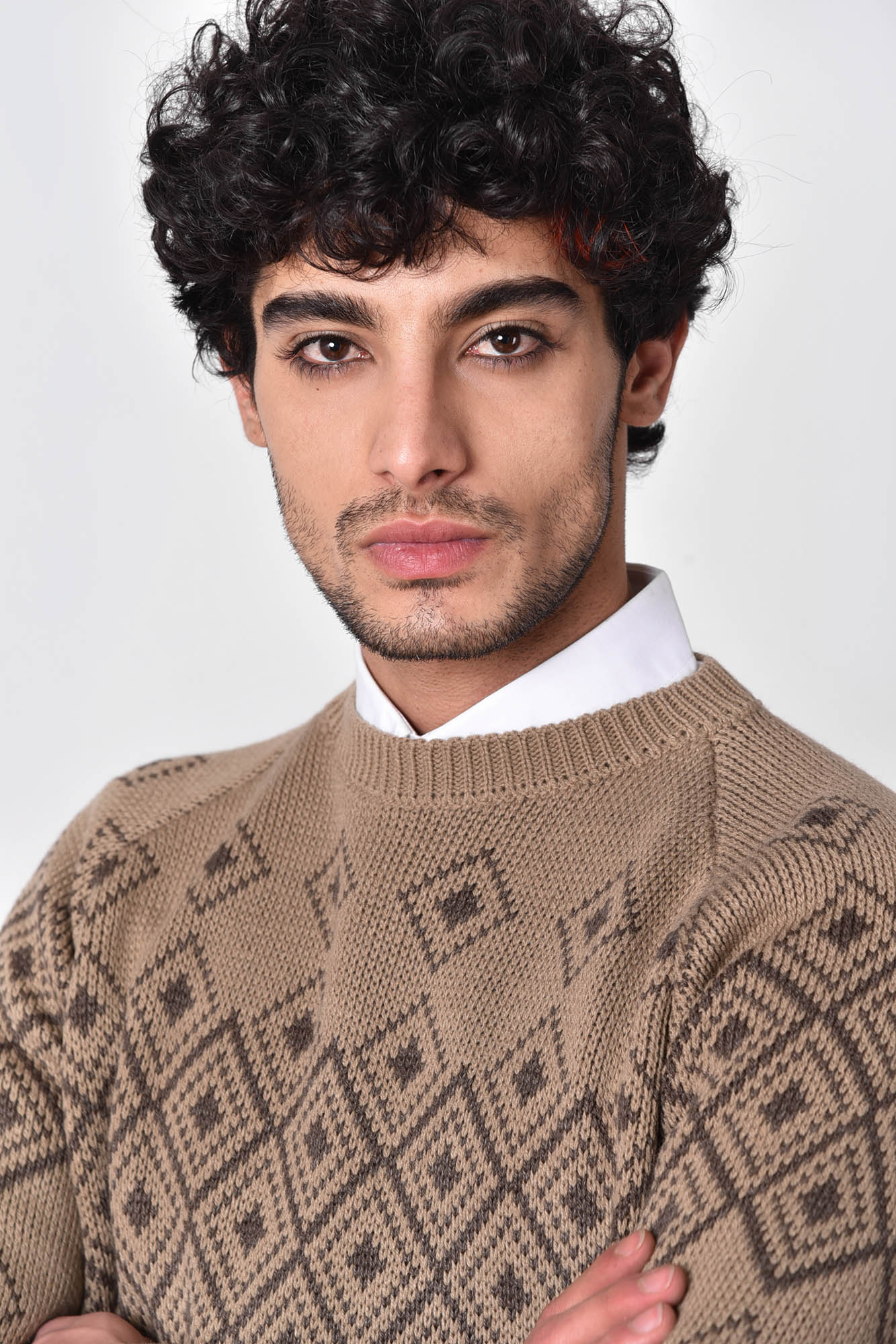 بافت آستین رگلان طرحدار