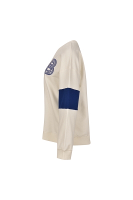 تیشرت آستین بلند چاپ و گلدوزی دار