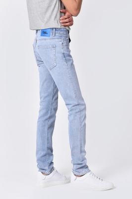 شلوار جین اسلیم