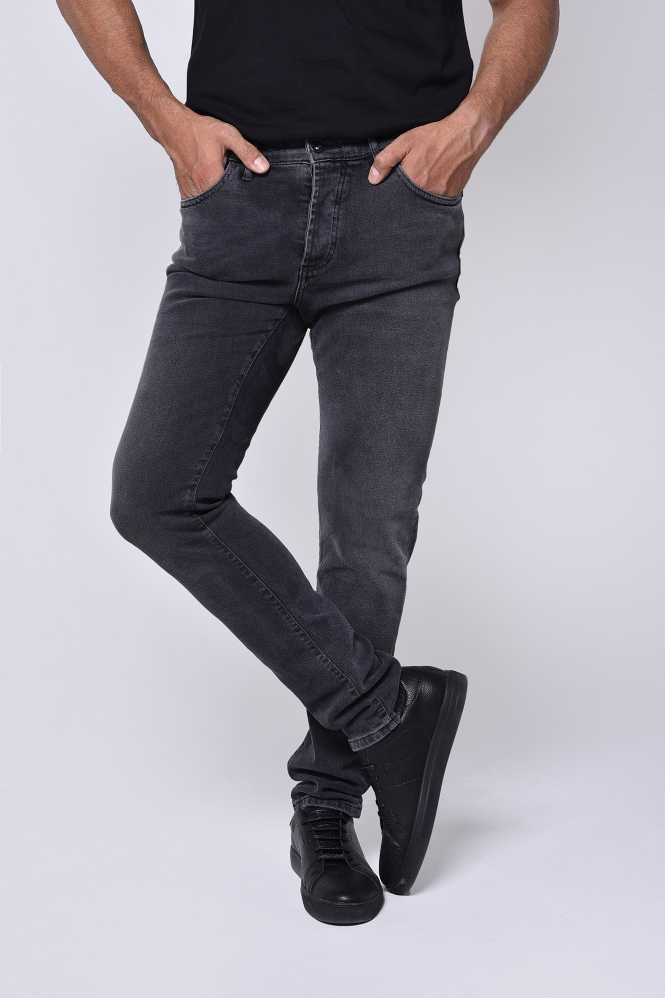 شلوار جین اسلیم