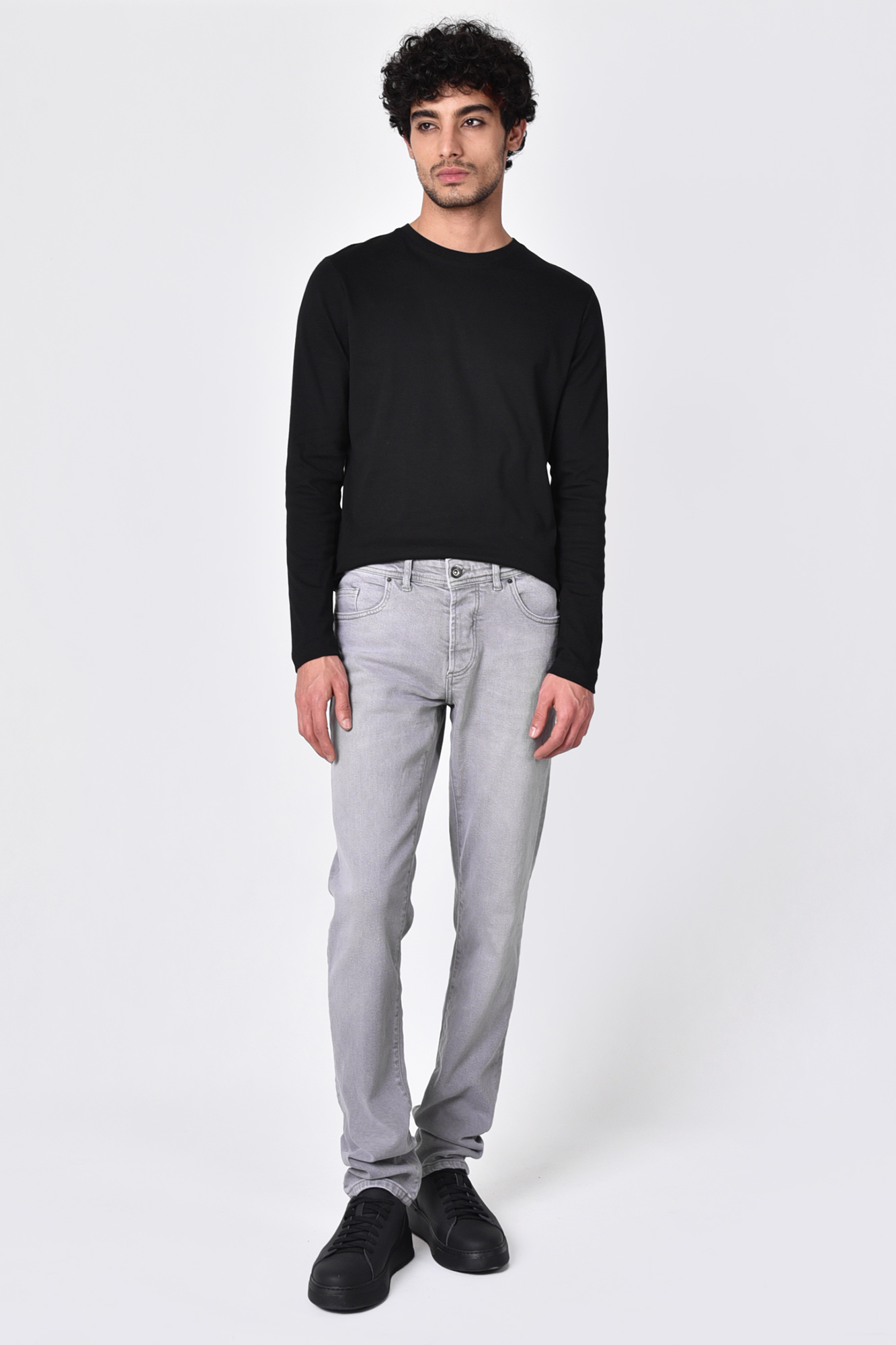 شلوار جین اسلیم