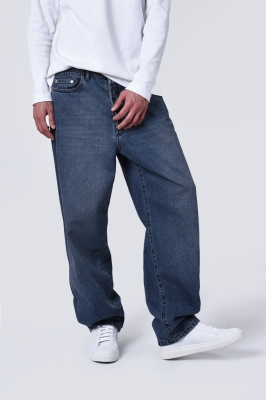 شلوار جین بگی