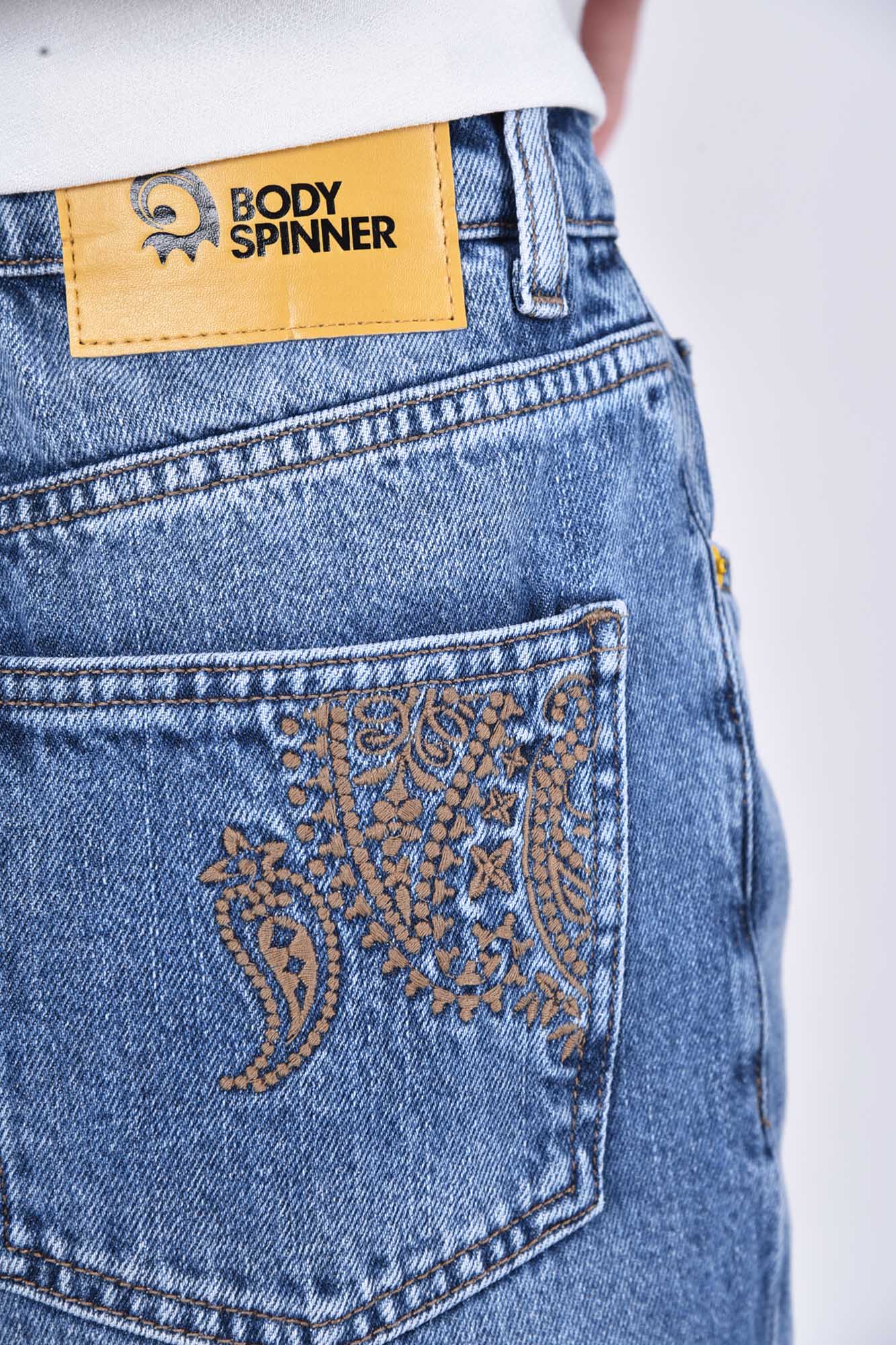 شلوار جین بوت کات