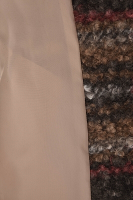 پالتو یقه انگلیسی سرشانه افتاده