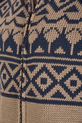 ژاکت ژاکارد طرحدار یقه اسکی