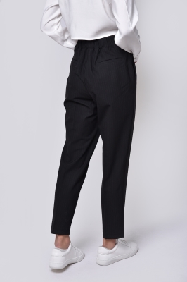 شلوار پارچه ای راه راه پیلی دار