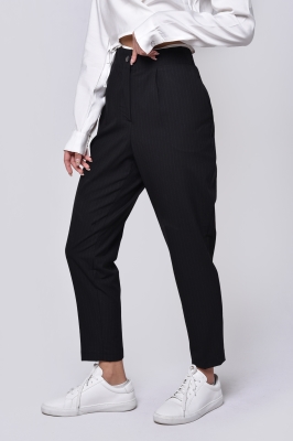 شلوار پارچه ای راه راه پیلی دار