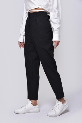 شلوار پارچه ای راه راه پیلی دار