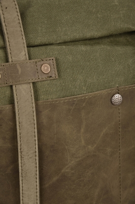 کوله پشتی چرم و برزنت