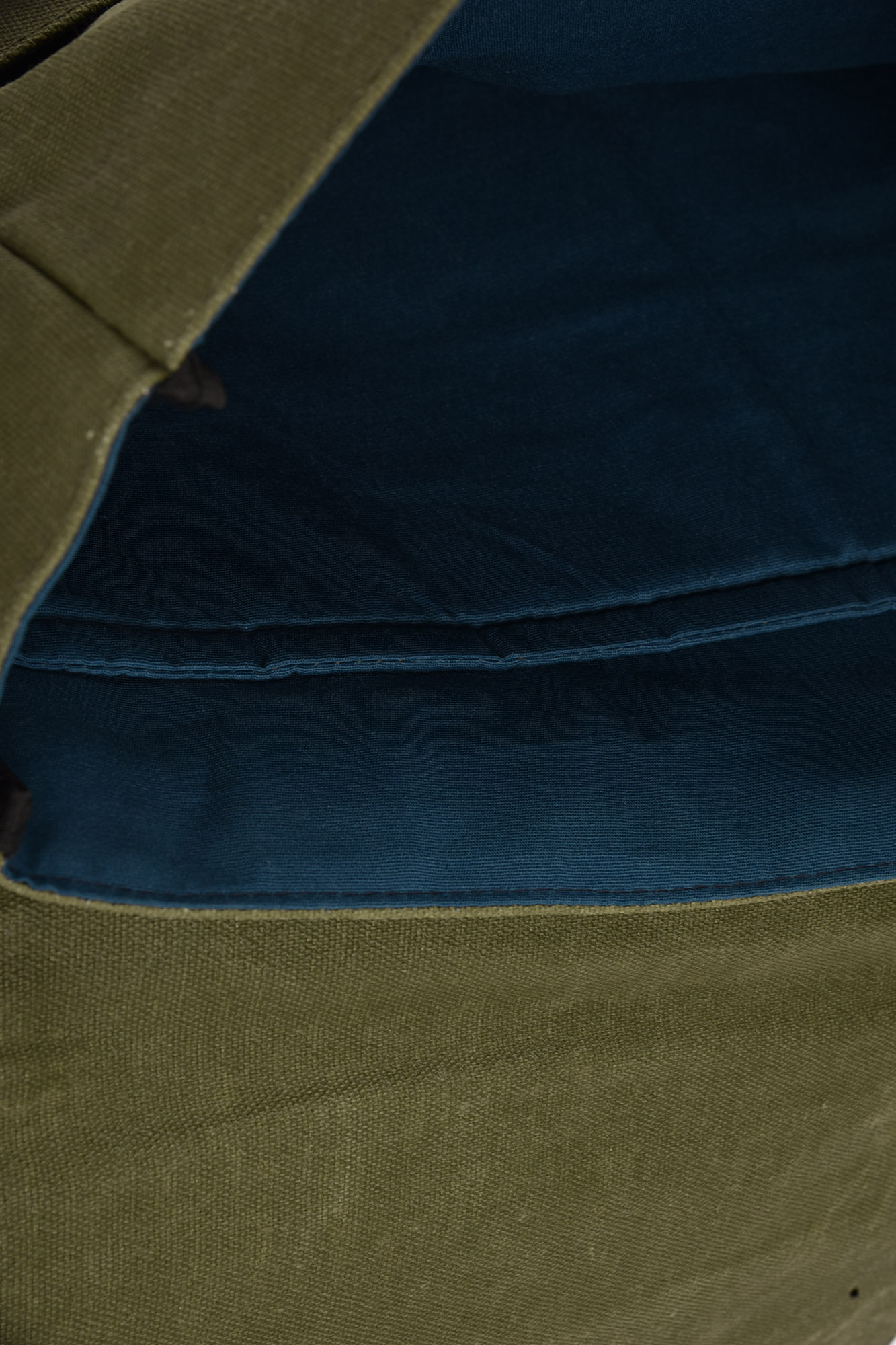 کوله پشتی برزنت