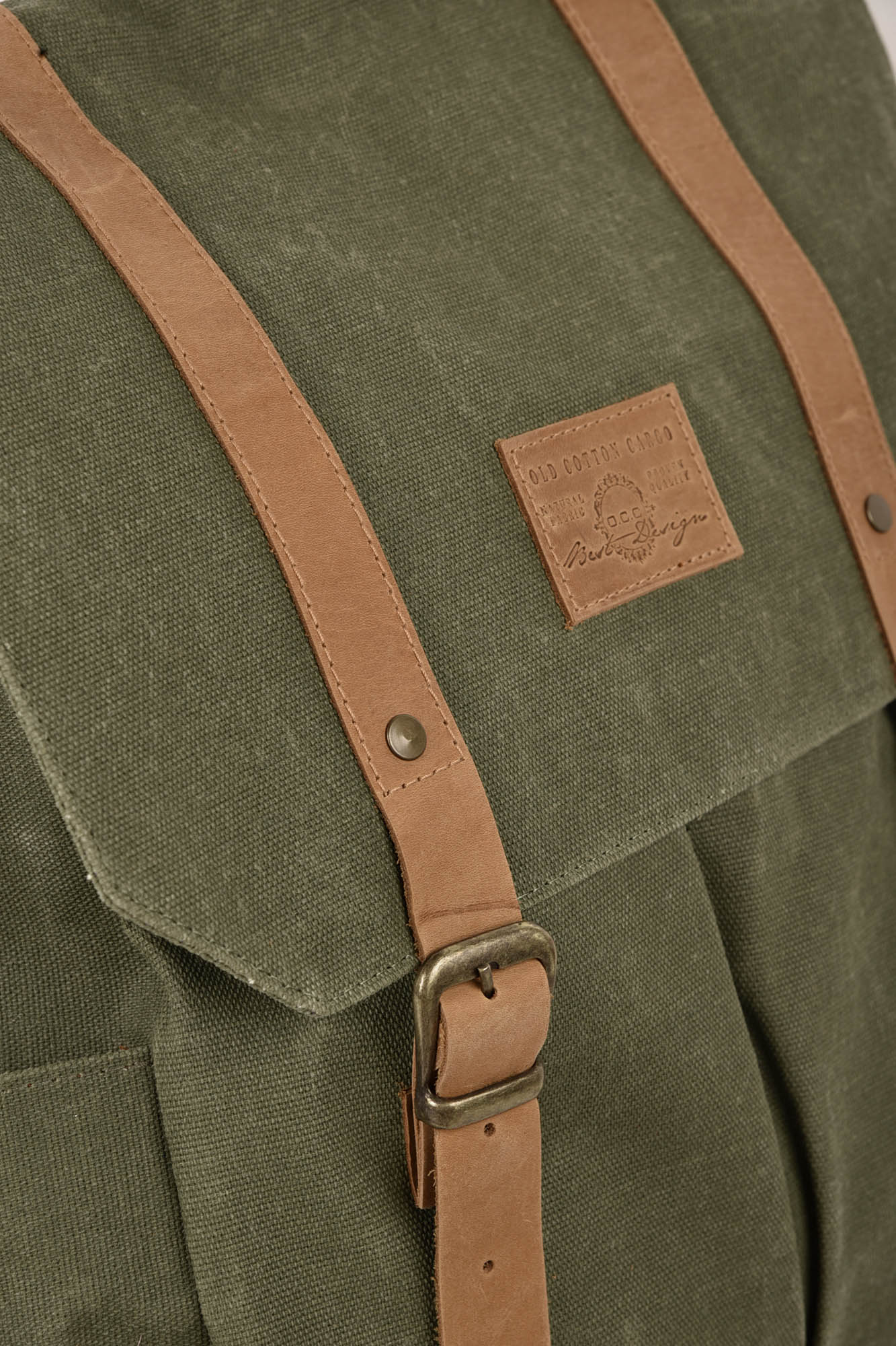 کوله پشتی برزنت جیب دار