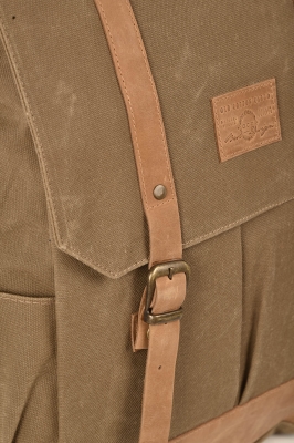 کوله پشتی برزنت جیب دار