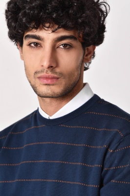 بافت یقه گرد ژاکارد رینگر