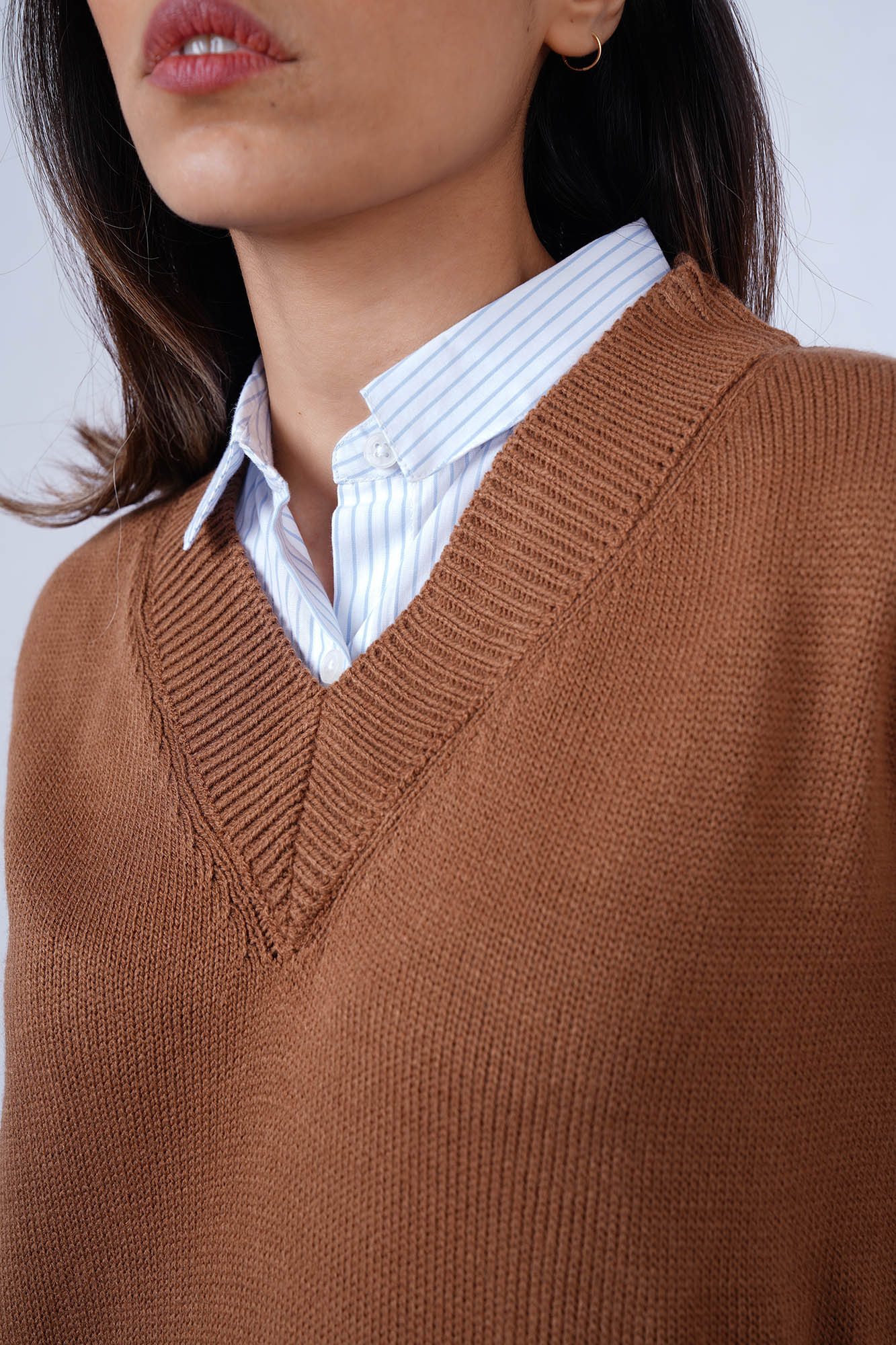 بافت یقه دار لوزفیت