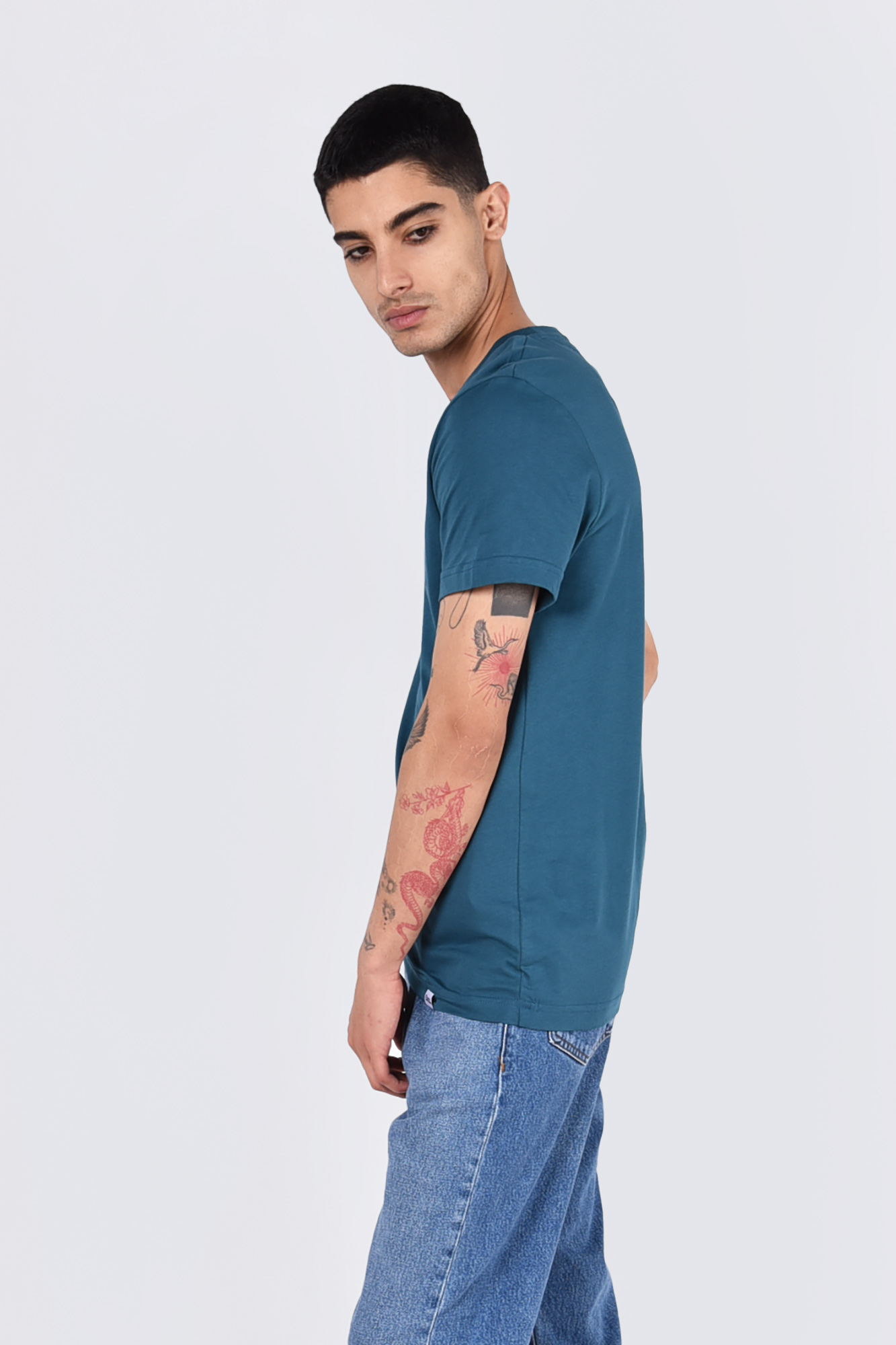 تیشرت آستین کوتاه یقه گرد بیسیک