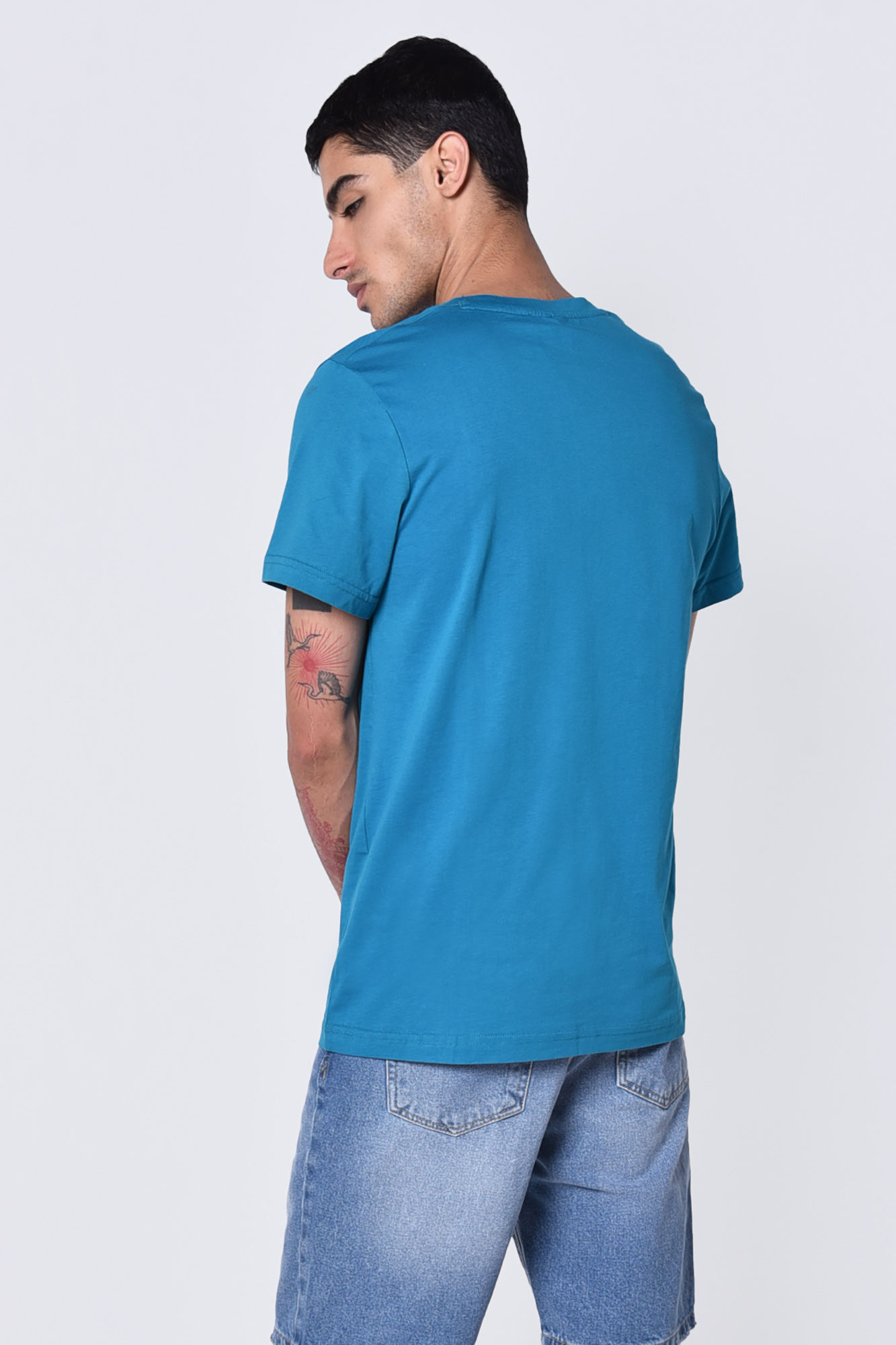 تیشرت آستین کوتاه یقه گرد بیسیک