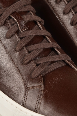 اسنیکرز چرم