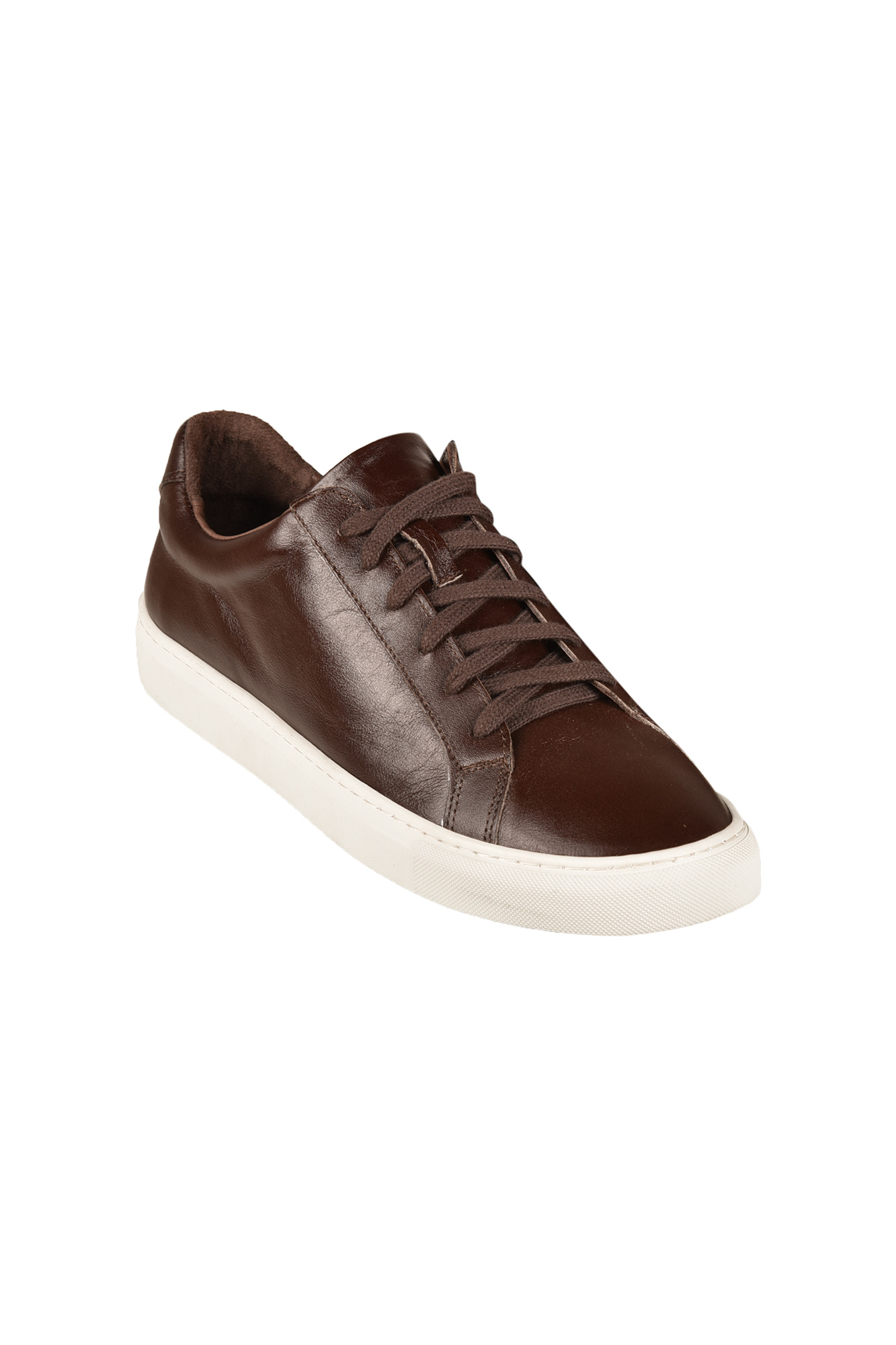 اسنیکرز چرم