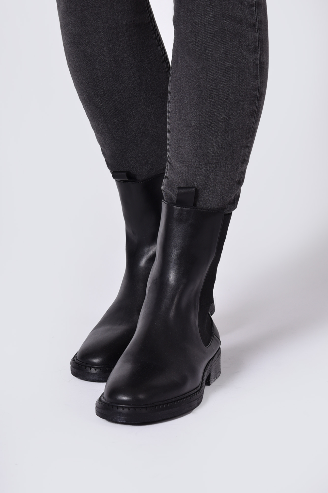 بوت چلسی چرم