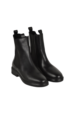 بوت چلسی چرم