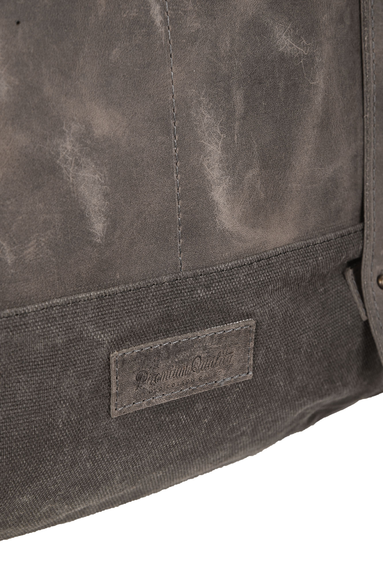 کوله پشتی چرم و برزنت