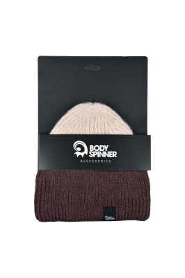 کلاه بافت دو رنگ