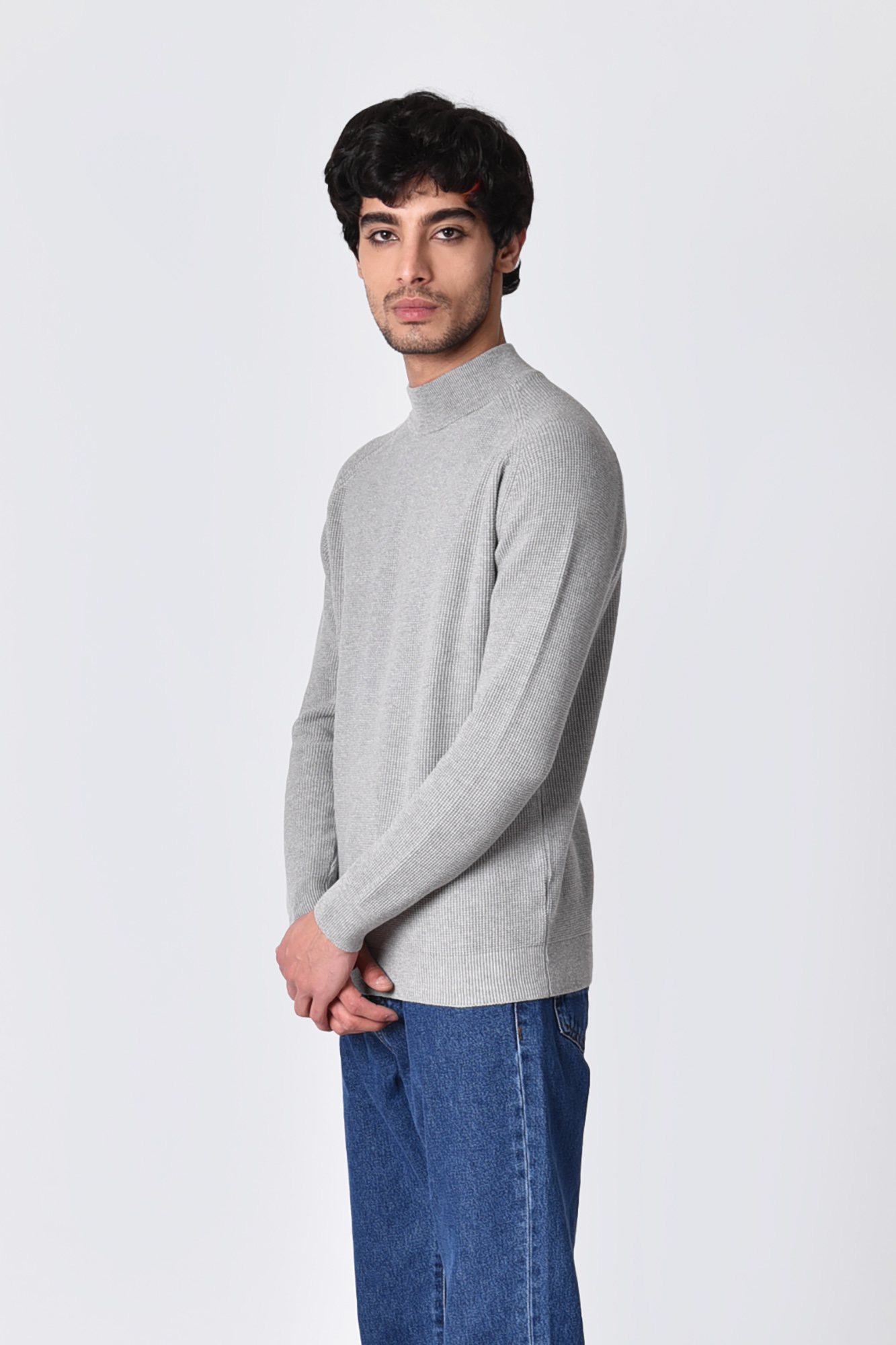 بافت آستین رگلان یقه ایستاده