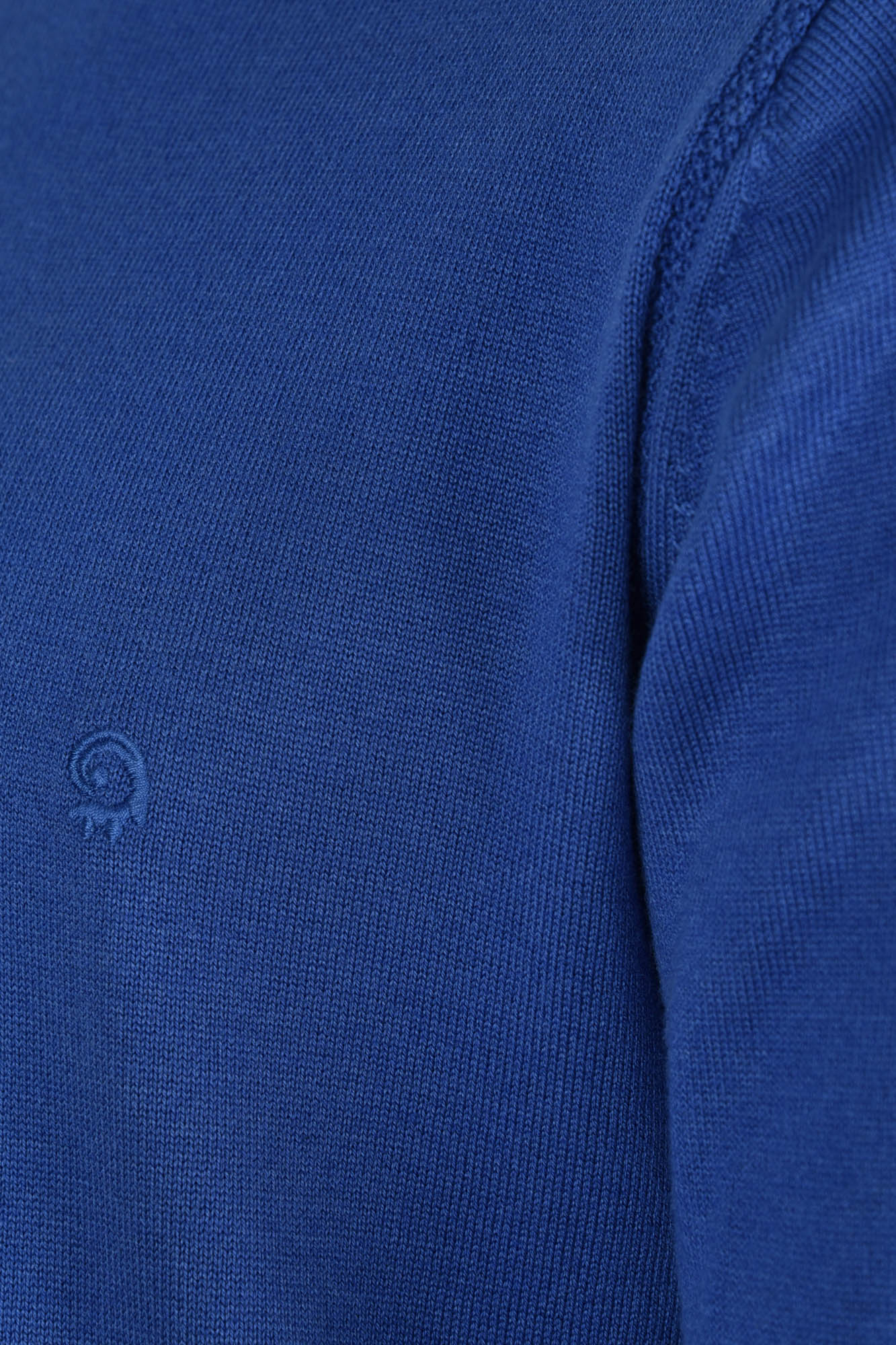 بافت یقه گرد ساده