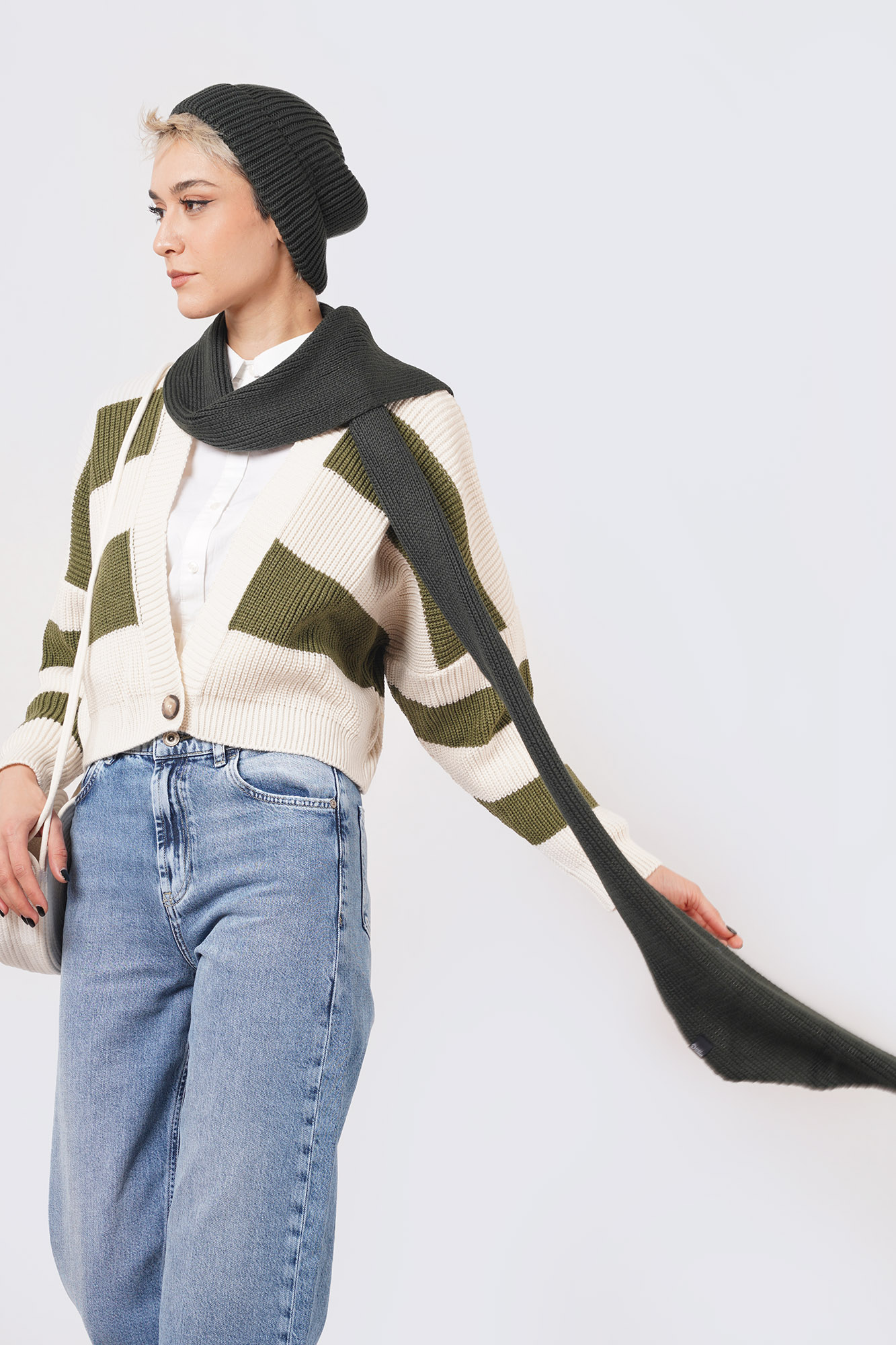 شال و کلاه بافت