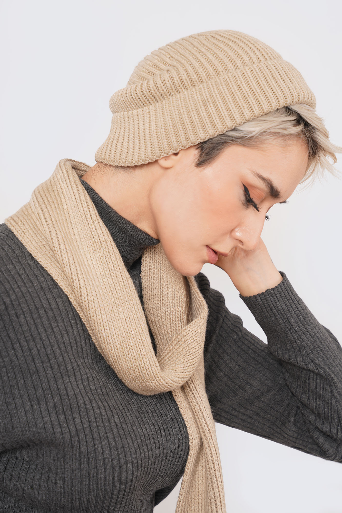 شال و کلاه بافت