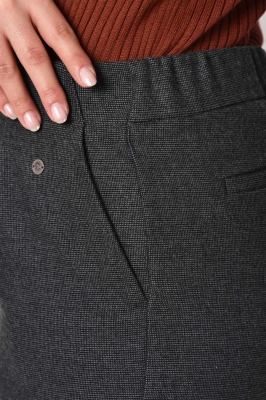 شلوار پشمی پیلی دار