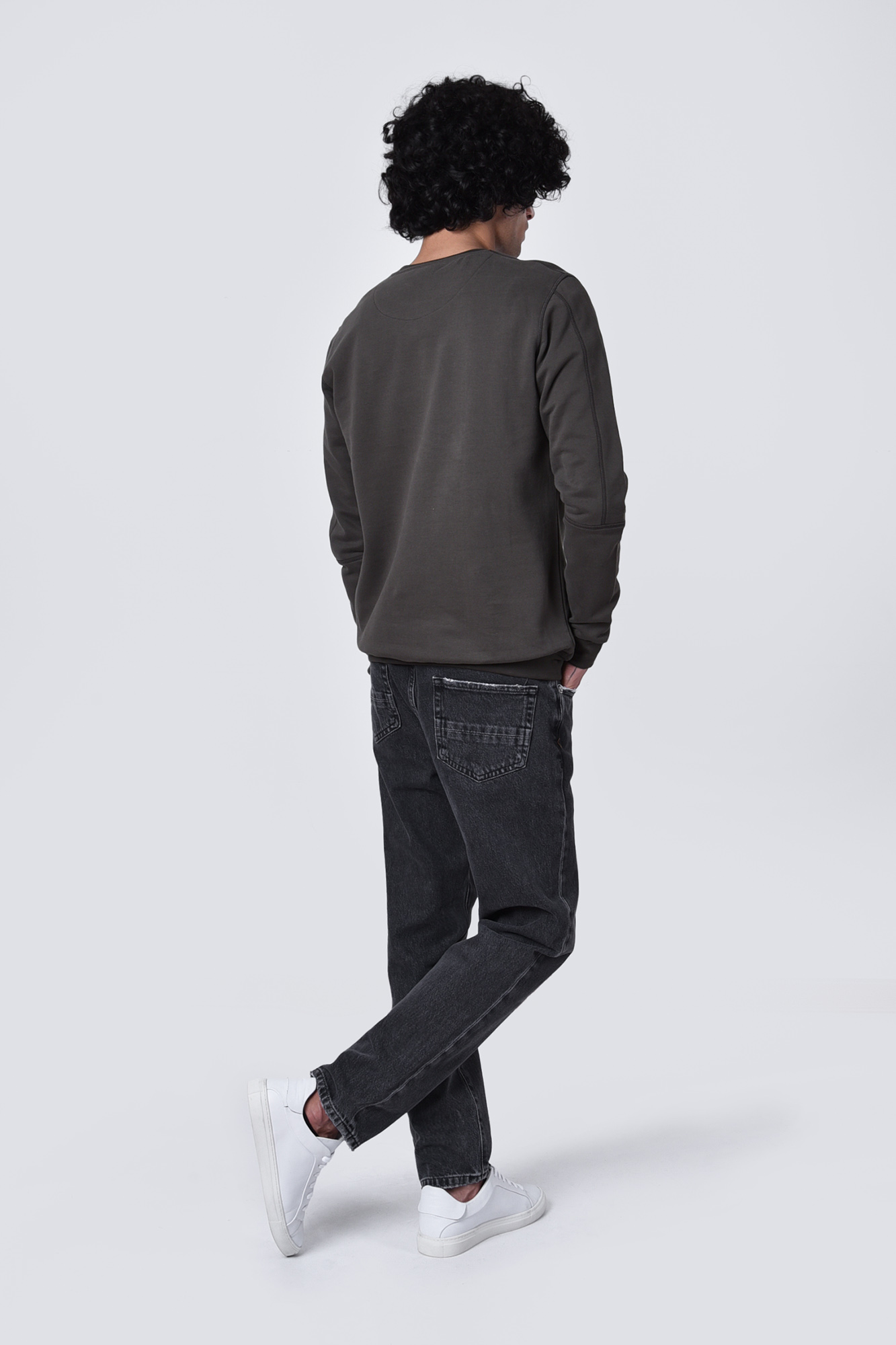 تیشرت آستین بلند آستین برش دار